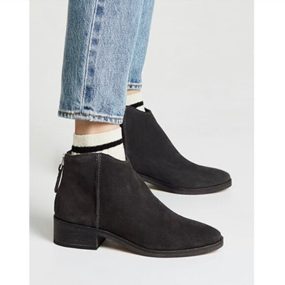 Dolce Vita Tucker Dark Grey Suede Ankle Boots Women's sz 9 EUC - Picture 2 of 11